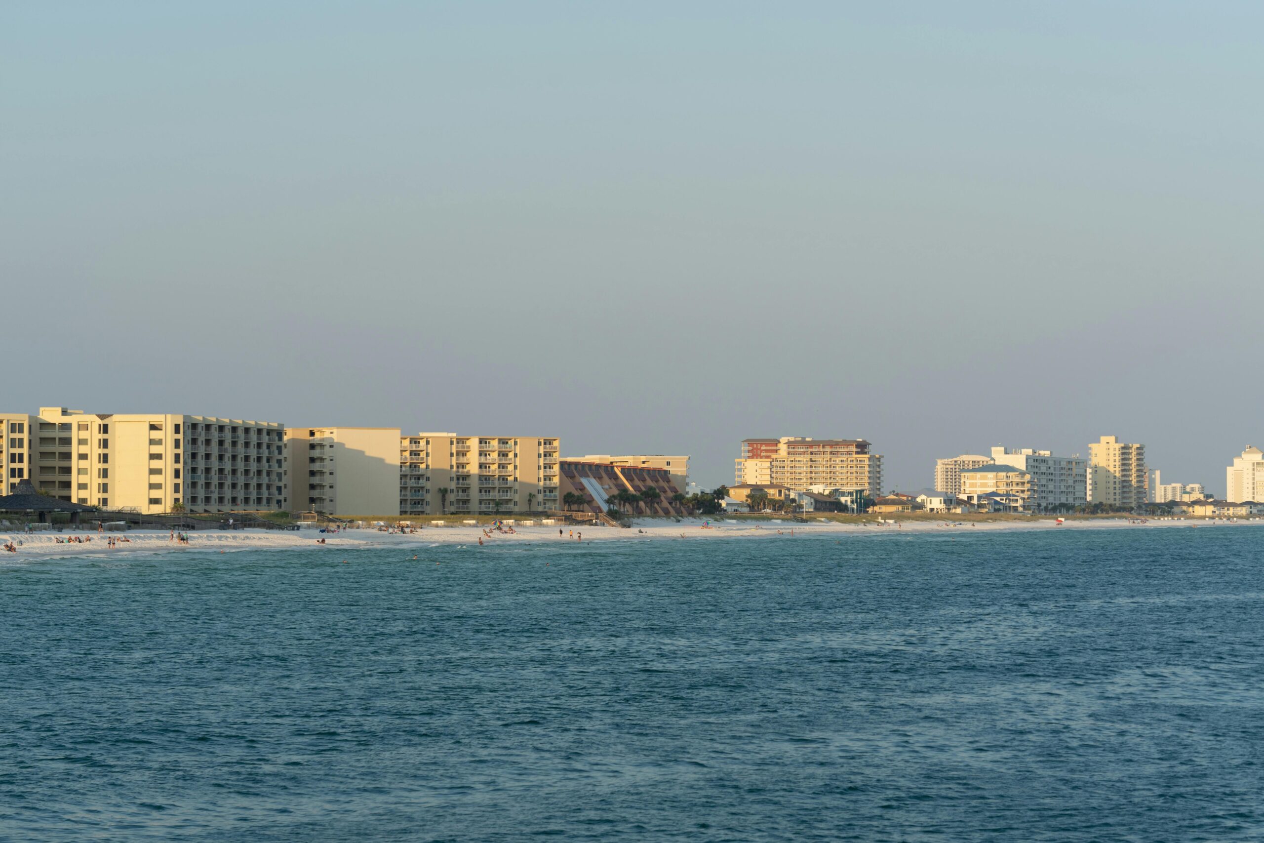 the beach in fort walton beach